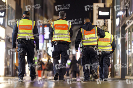 Symbolfoto Corona-Kontrolle