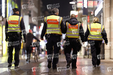Symbolfoto Corona-Kontrolle
