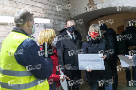 Rundgang von Bodo Ramelow über das Bundesgartenschau-Gelände 2021 in Erfurt