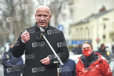 Demonstration gegen das Stilllegungsbeschluss des Mercedes Benz-Werks Berlin