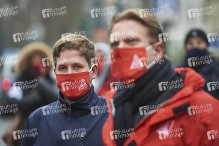 Demonstration gegen das Stilllegungsbeschluss des Mercedes Benz-Werks Berlin
