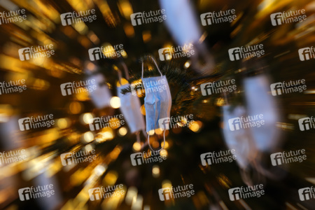 Symbolfoto Corona-Weihnachten