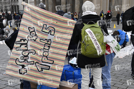 Fridays for Future Lichteraktion in Berlin