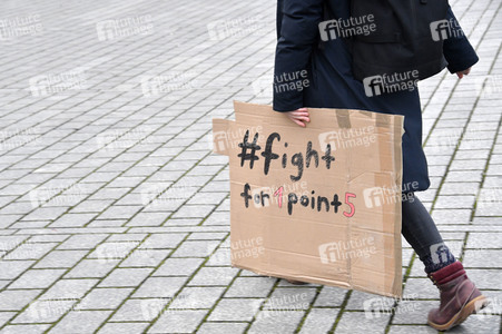 Fridays for Future Lichteraktion in Berlin