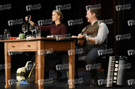 Musikalische Lesung 'A Weihnachtsgschicht' in Haar