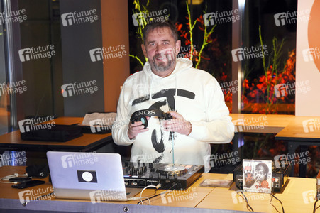 SoulfoodMusicDJSession mit DJ Many & DJ Mossimo in Dachau