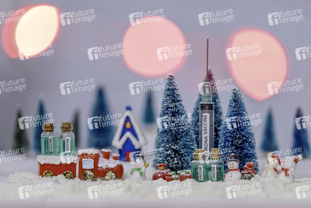 Symbolfoto Impfstoff zu Weihnachten