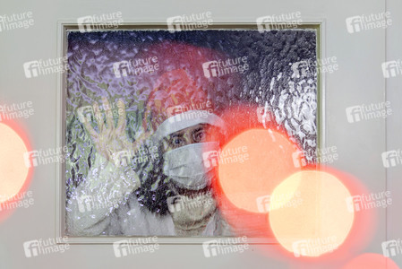 Symbolfoto Harter Lockdown vor Weihnachten