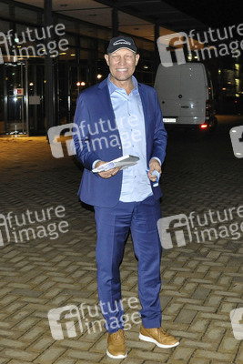 Ankunft zur TV-Aufzeichnung der Talkshow 'Riverboat' in Leipzig