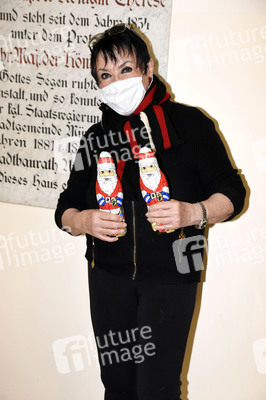 Schokonikolaus-Aktion mit Uschi Ackermann in München