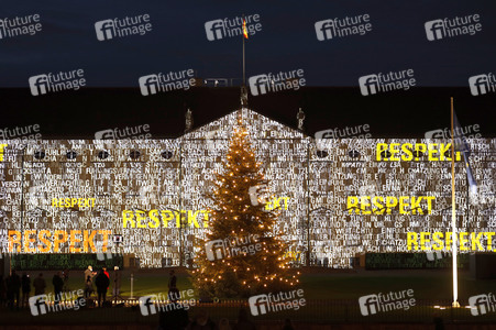 Lichtinstallation 'Lichtblicke' am Schloss Bellevue in Berlin