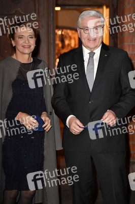 Aufzeichnung der ZDF-Sendung 'Weihnachten mit dem Bundespräsidenten' in Bernau bei Berlin