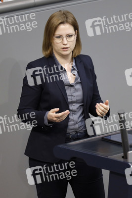 202. Sitzung des Deutschen Bundestages in Berlin