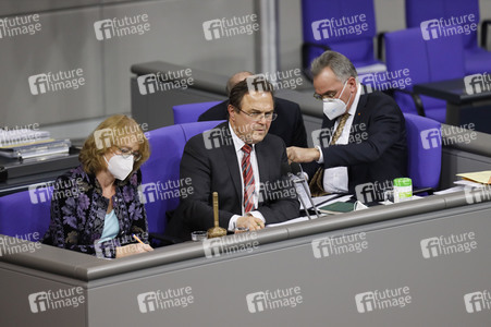 202. Sitzung des Deutschen Bundestages in Berlin