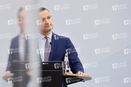 Pressekonferenz mit Jens Spahn in Berlin