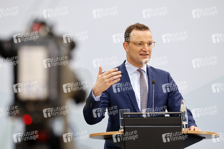 Pressekonferenz mit Jens Spahn in Berlin