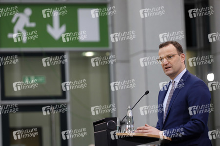Pressekonferenz mit Jens Spahn in Berlin