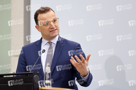 Pressekonferenz mit Jens Spahn in Berlin