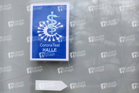 Corona-Schnelltest-Station in Halle (Saale)