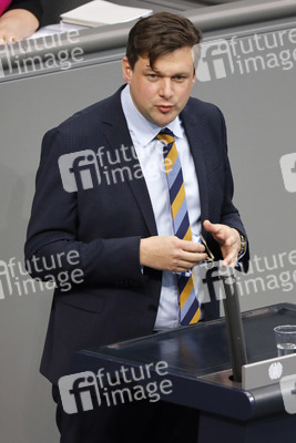 202. Sitzung des Deutschen Bundestages in Berlin