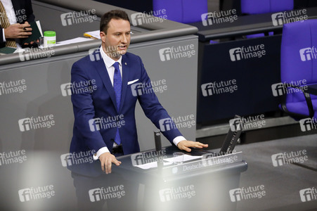 202. Sitzung des Deutschen Bundestages in Berlin