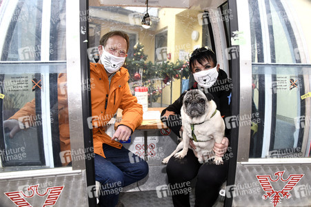 Fototermin Masken- und Gondelspende in München