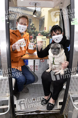 Fototermin Masken- und Gondelspende in München
