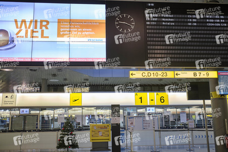 Symbolfoto Flughafen während des Lockdowns