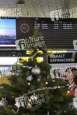 Symbolfoto Flughafen während des Lockdowns
