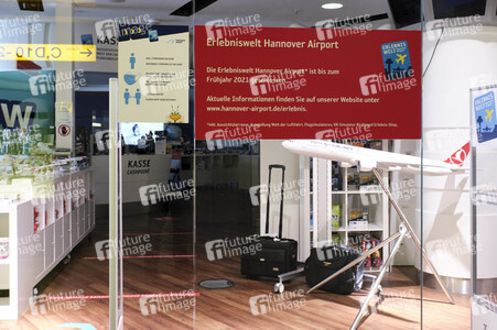 Symbolfoto Flughafen während des Lockdowns