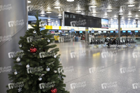 Symbolfoto Flughafen während des Lockdowns