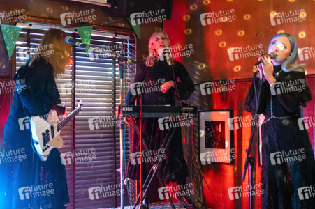 Konzert von Kaelan Mikla in Reykjavik