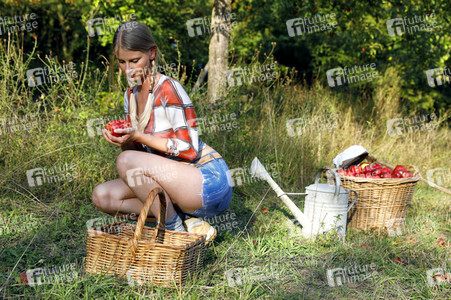 AGRAR ART: Apfelernte / Apple Harvest Bodypainting