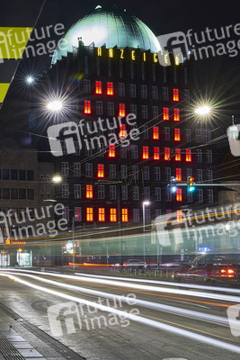 Anzeigerhochhaus Advendskalender in Hannover