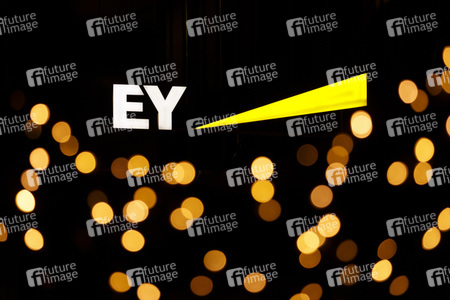 Symbolfoto Ernst & Young
