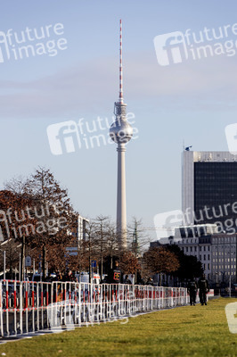 Vorbereitungen zur Silvesterfeier am Brandenburger Tor in Berlin