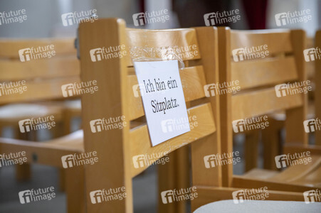 Symbolfoto Leere Kirchen