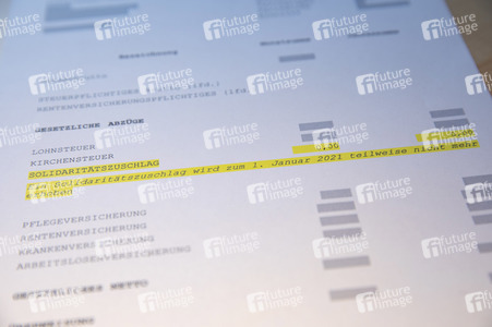 Symbolfoto Teilweiser Wegfall des Solidaritätszuschlages
