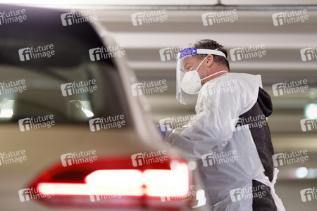 Symbolfoto Corona-Testzentrum