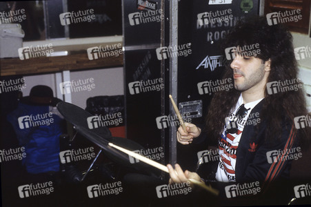 Photoshooting mit Charlie Benante in London