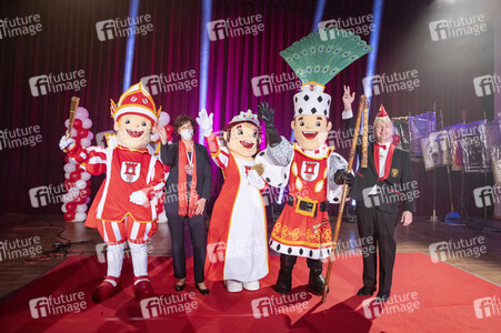 Proklamation des Porzer Dreigestirn in Köln