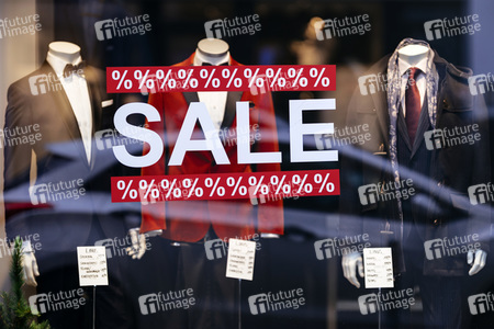 Symbolfoto SALE