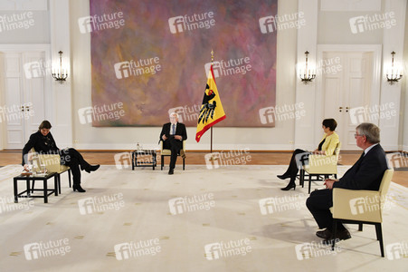 Gespräch des Bundespräsidenten mit Historikern in Berlin