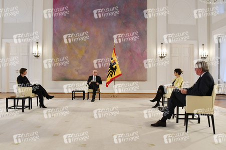 Gespräch des Bundespräsidenten mit Historikern in Berlin