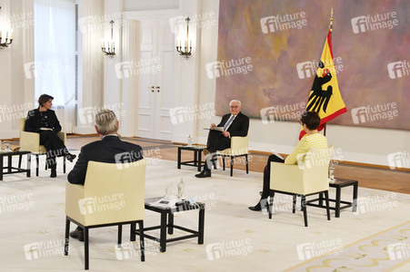 Gespräch des Bundespräsidenten mit Historikern in Berlin