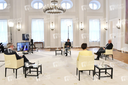 Gespräch des Bundespräsidenten mit Historikern in Berlin