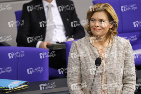 203. Sitzung des Deutschen Bundestages in Berlin