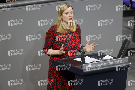 203. Sitzung des Deutschen Bundestages in Berlin