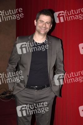 Musikalische Lesung von Michael Altinger in Haar