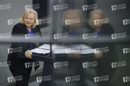 204. Sitzung des Deutschen Bundestages in Berlin